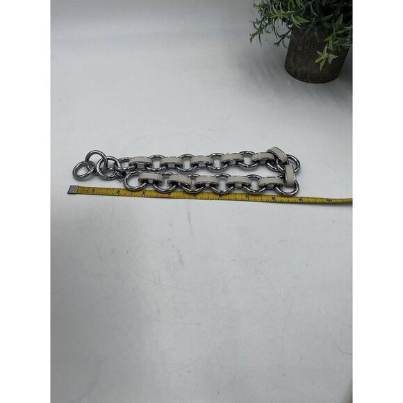 Banana Republic Silver Tone Link Necklace With Beige Leather Links Toggle Clasp - Picture 13 of 14